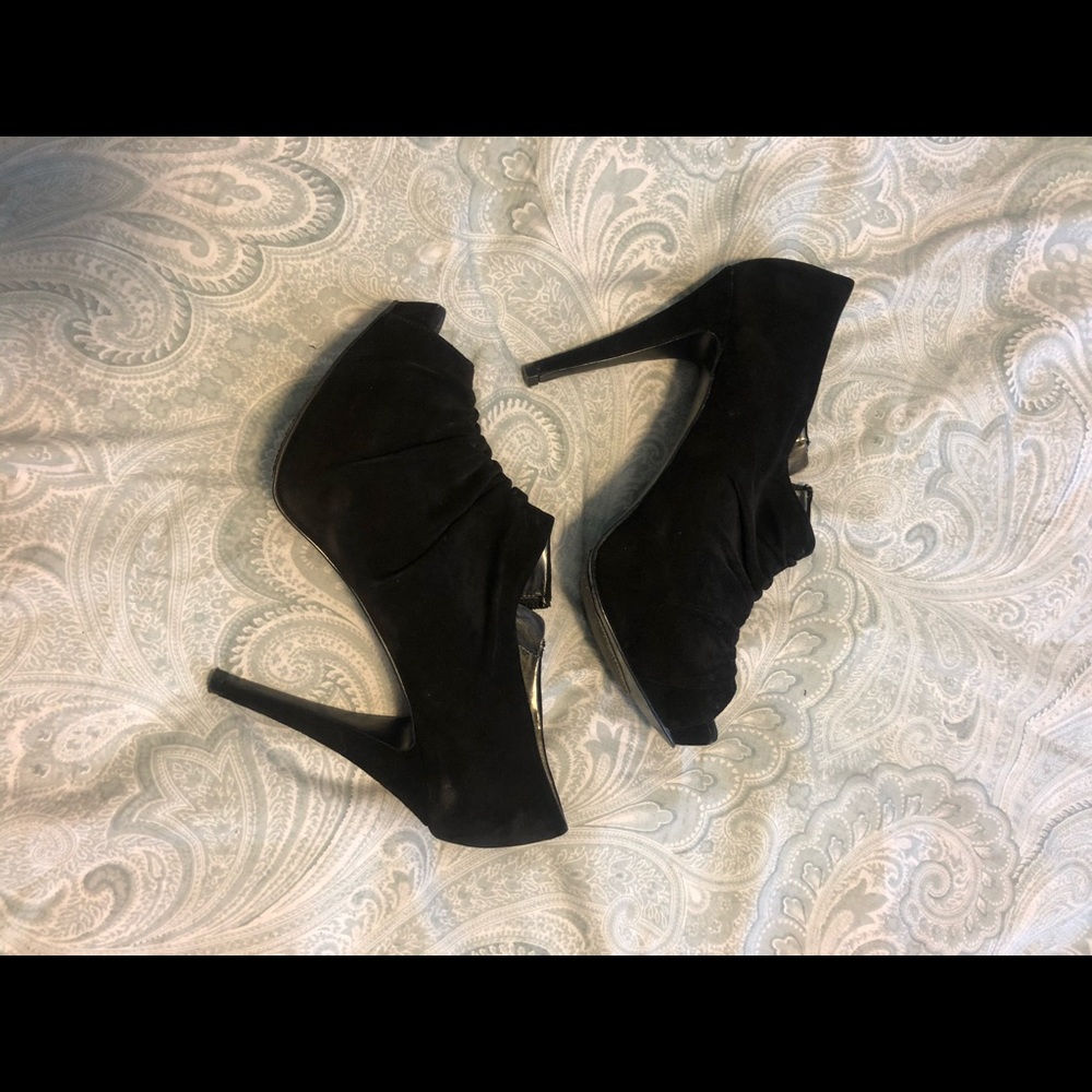 Marc Fisher suede booties